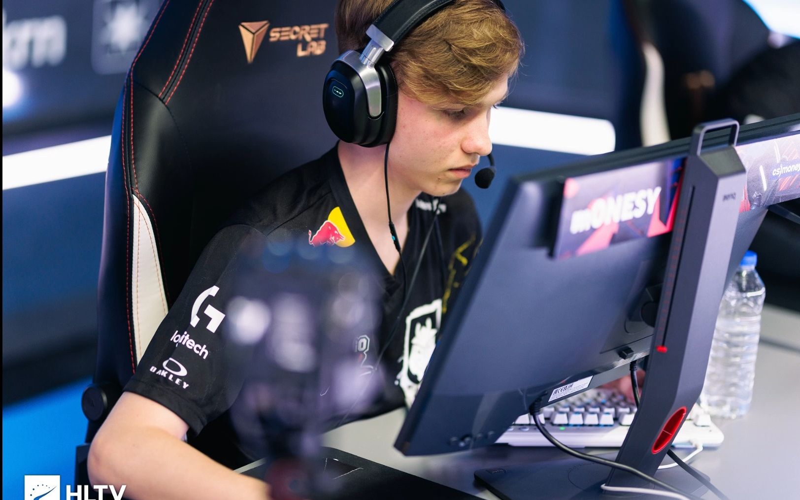 如何在关键 如何在关键