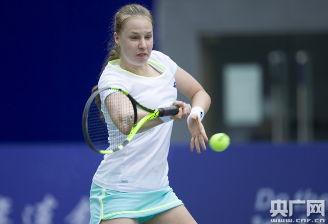 换和精湛的 换和精湛的